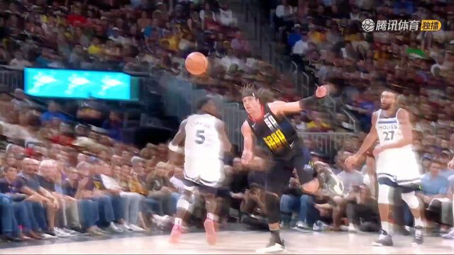 戈登抢断快攻一条龙暴扣！