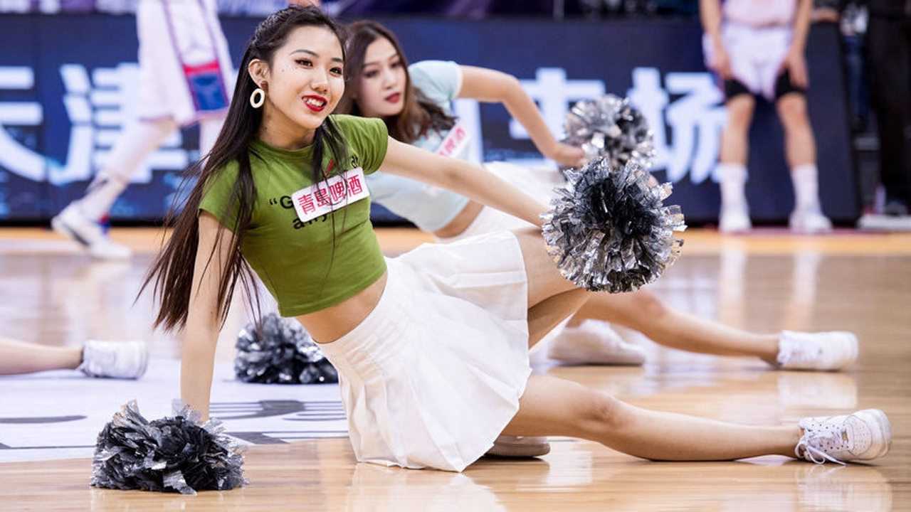 《cba全场集锦》【花絮】天津男篮啦啦队 青春靓丽展现魅力_高清1080p