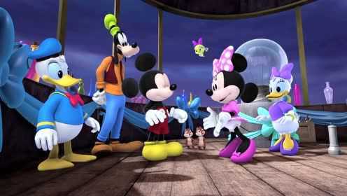 Mickey's Fireworks Fizzle | Chip 'N Dale's Nutty Tales | Disney Junior