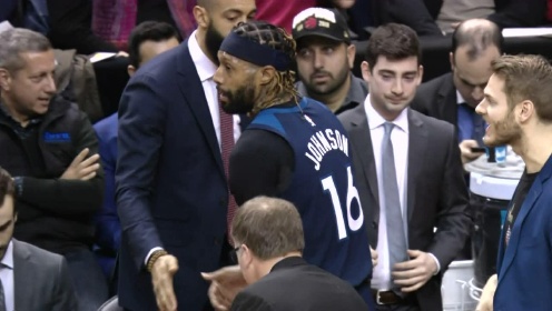 《NBA全场回放》【原声回放】森林狼vs猛龙第4节 杰弗森篮下伺机接球暴扣锁定胜局