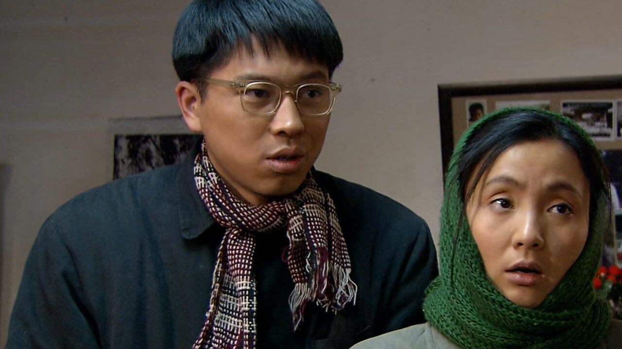 《春草》第八集03:春草和何水远投靠表叔家,却遭到表婶的嫌弃