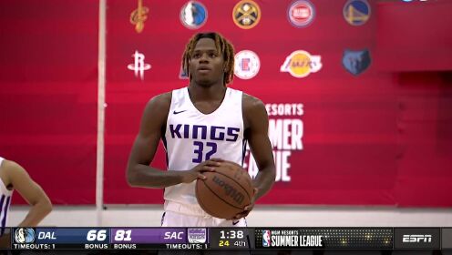 《NBA全场集锦》独行侠vs国王第4节中文解说回放