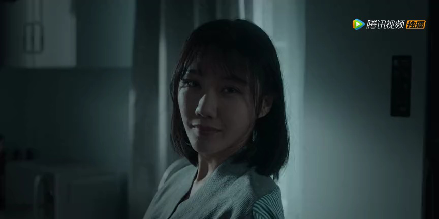 嘘！看手机 1集