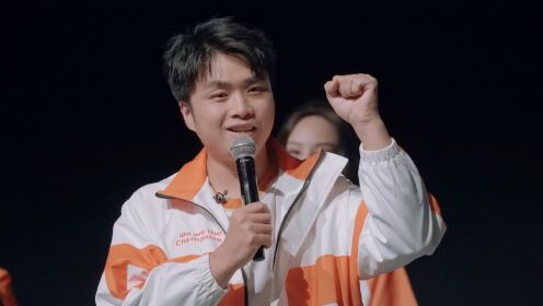 Sky李晓峰宣布退赛，利用个人人脉帮队友提升水平