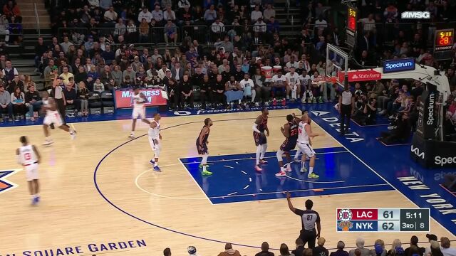 卡椒轮番开火 乔治三分命中小卡快攻暴扣