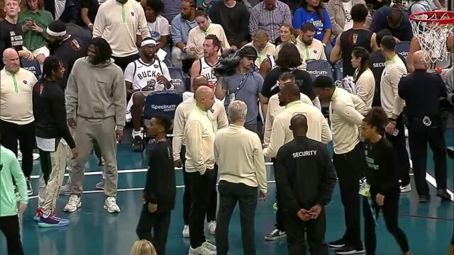 NBA季中锦标赛：雄鹿vs黄蜂第3节中文解说回放