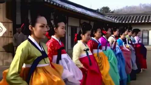 《黄真伊》竞演当天 芙蓉的舞蹈得到朝鲜八道所有行首的认可