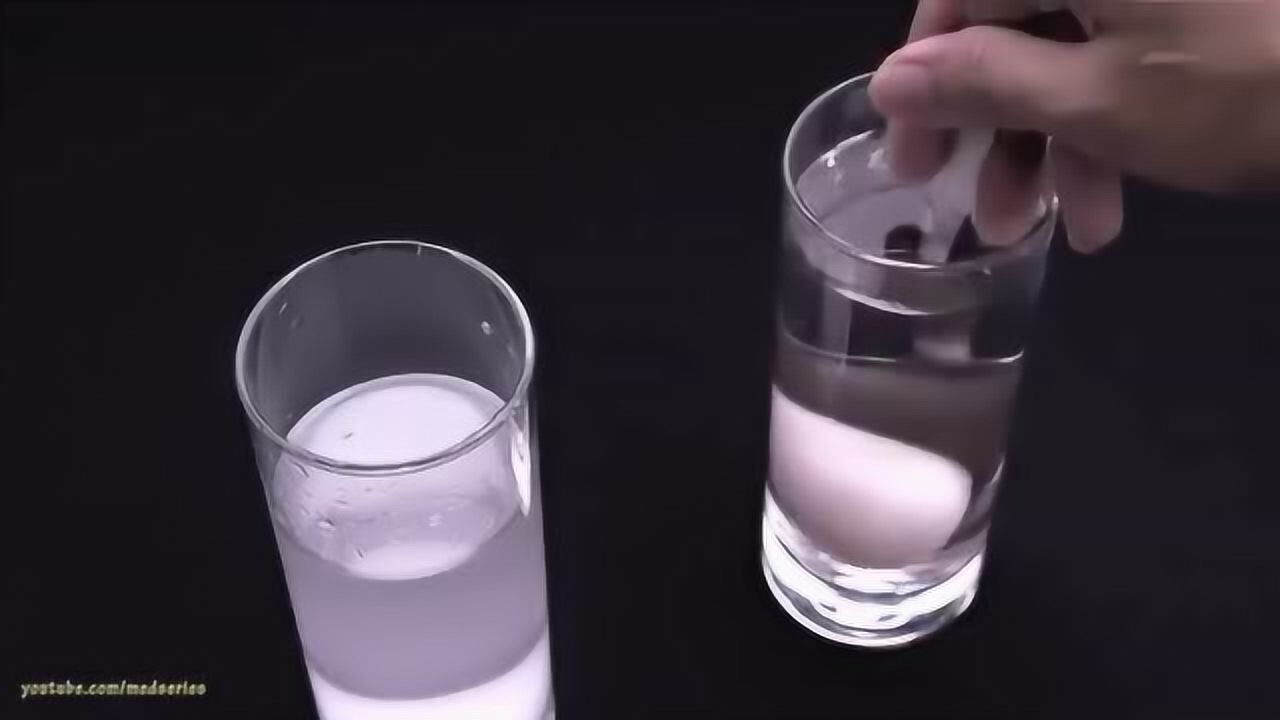 揭秘鸡蛋是如何漂浮在盐水中，科学小实验_高清