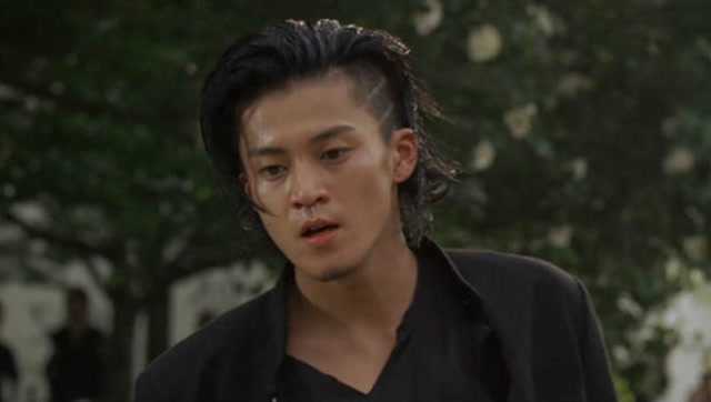 不青春《热血高校》最强时代源治!芹泽!