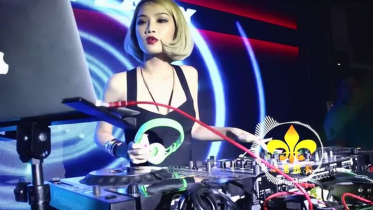 最新劲爆dj舞曲《摩托摇》超嗨旋律,好听推荐
