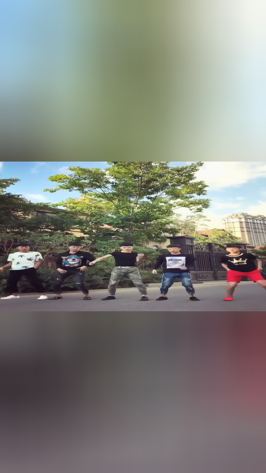 不一样的八步摇牌牌琦