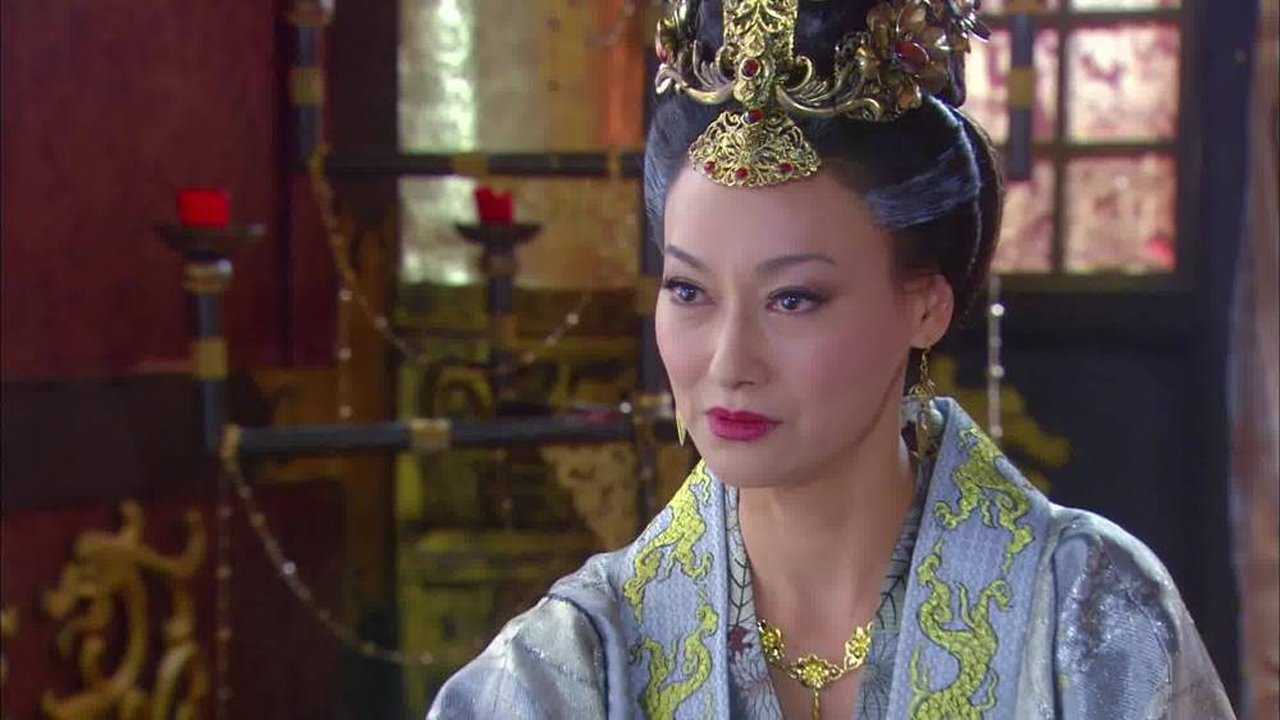 唐宫燕李隆基很佩服皇祖母武则天,虽为女儿身,竟做上帝位