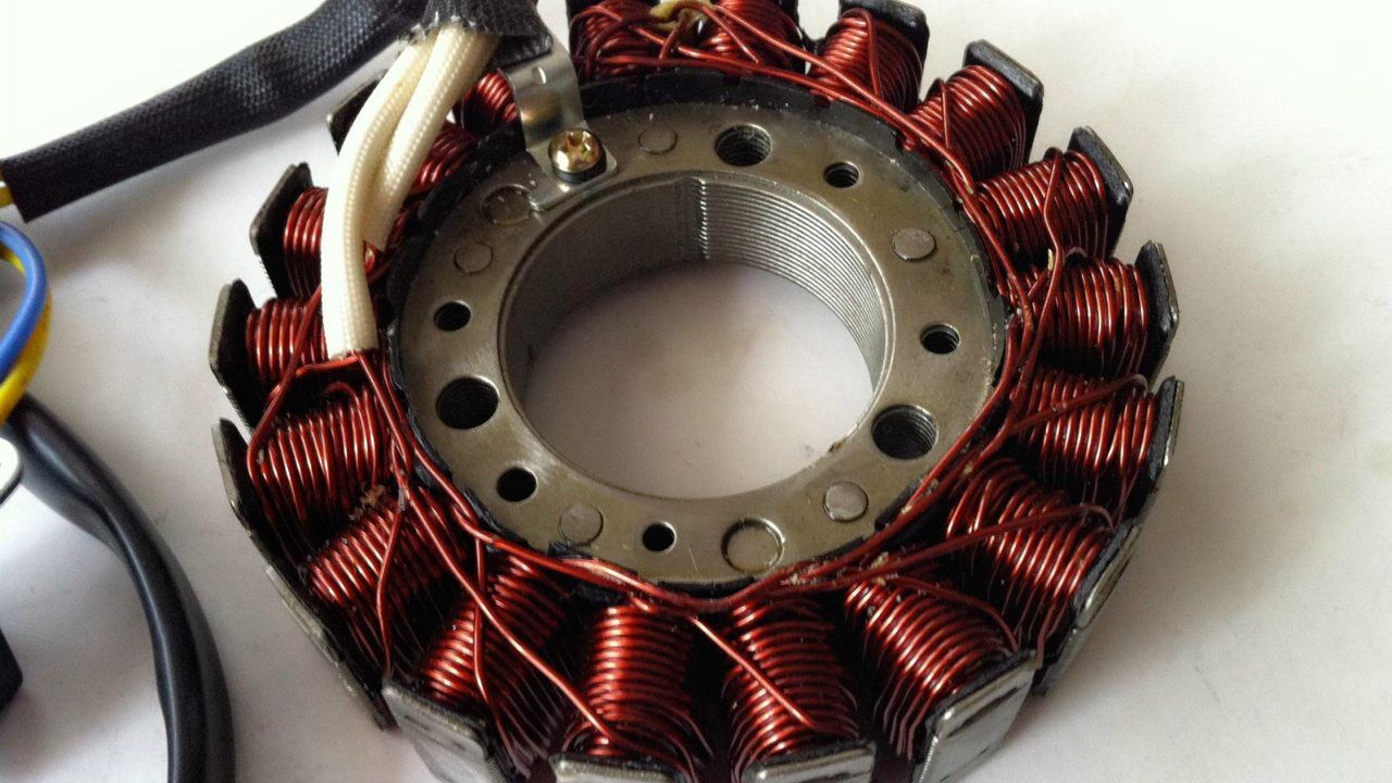 电机线圈就是这样绕出来的,这可比以前手工绕快了几十倍