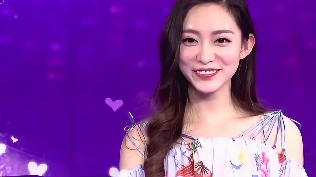 非常完美女嘉宾太漂亮图片