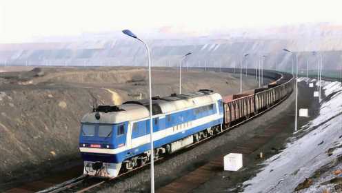 新疆铁路60年，倾听铁路人的故事