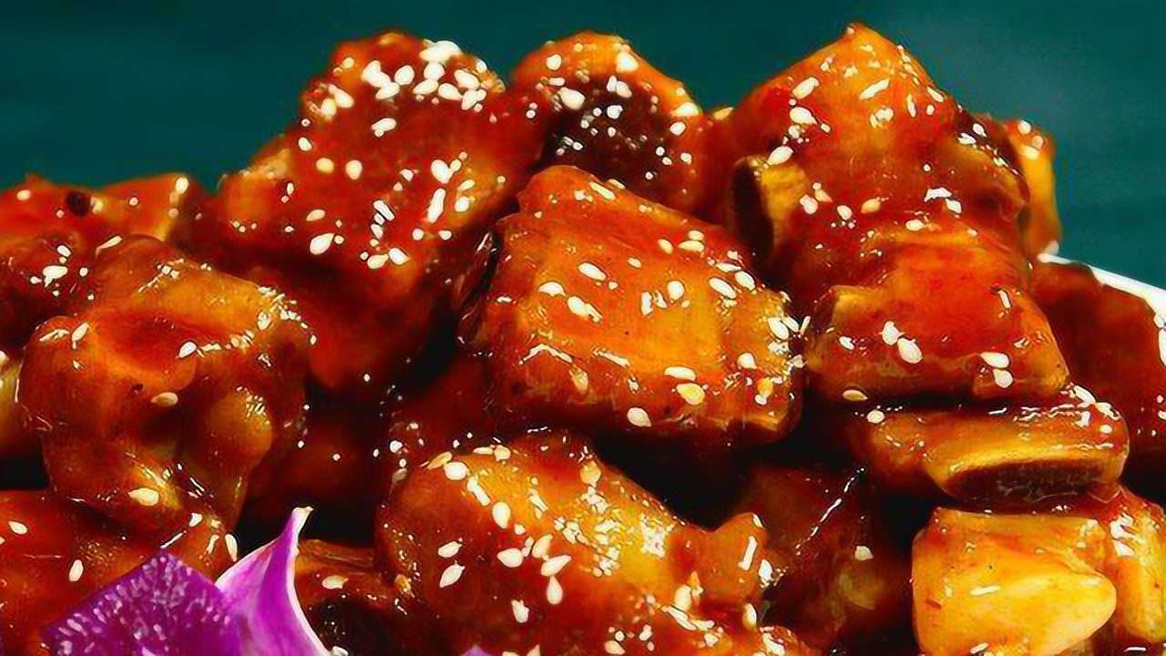 正宗川菜鱼香排骨的做法,家常菜鱼香排骨的做法成菜好吃还能补钙