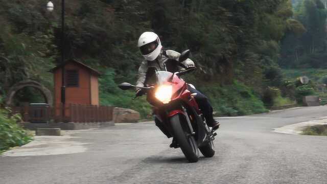 铃木极客飒GIXXER155摩托车测评