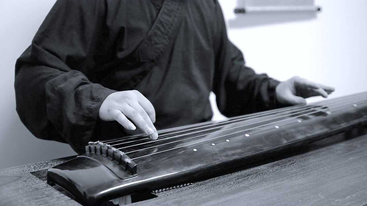 武当胡玮哲道长演奏古琴曲《酒狂》_腾讯视频