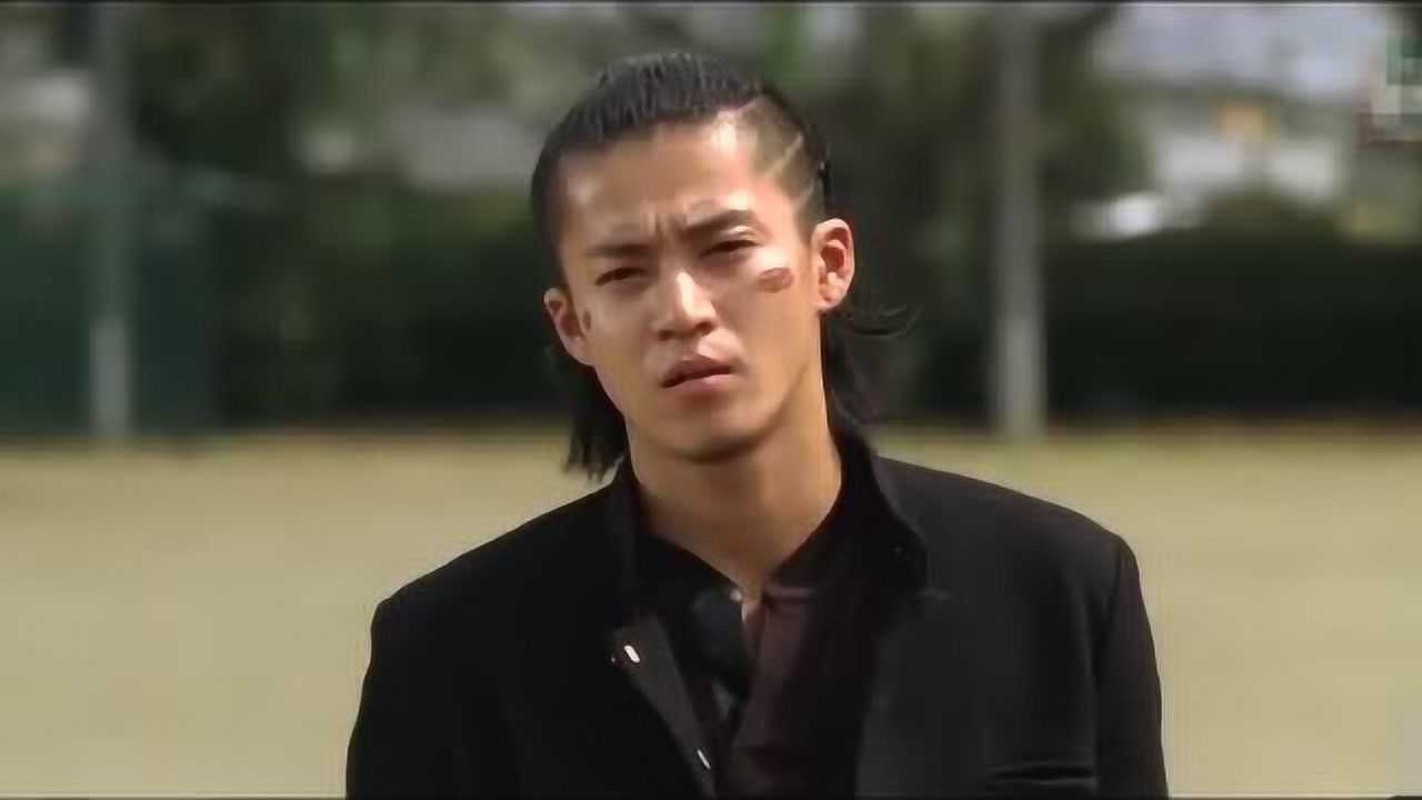 泷谷源治对付你们这些货色我一个人就够了