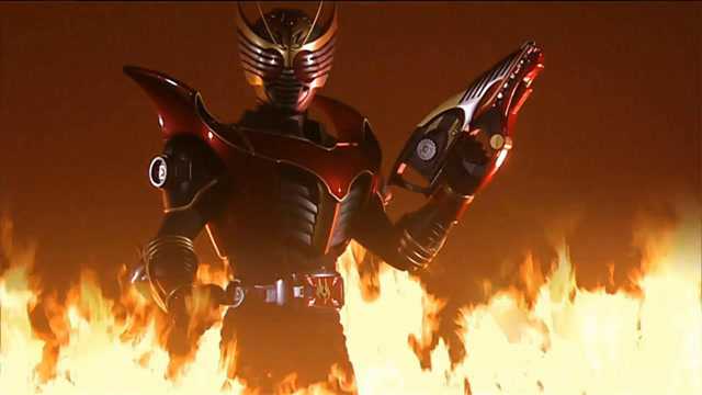 假面骑士龙骑ryuki生存形态初登场