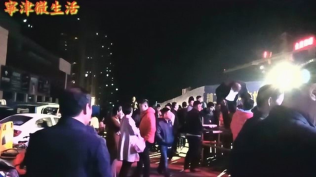 宁津人买房深夜排队