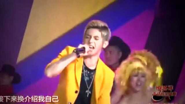 《牛仔很忙》演唱:双仔JL