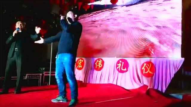 大禹生物员工一曲《风陵渡口风陵渡汉》铿锵有力,气势雄浑