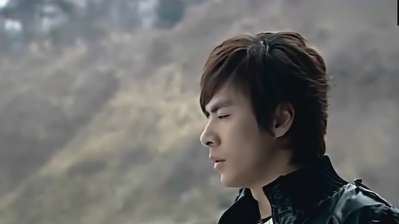 《铠甲勇士》黑犀竟也有柔情的一面,可惜全给丑将看到了