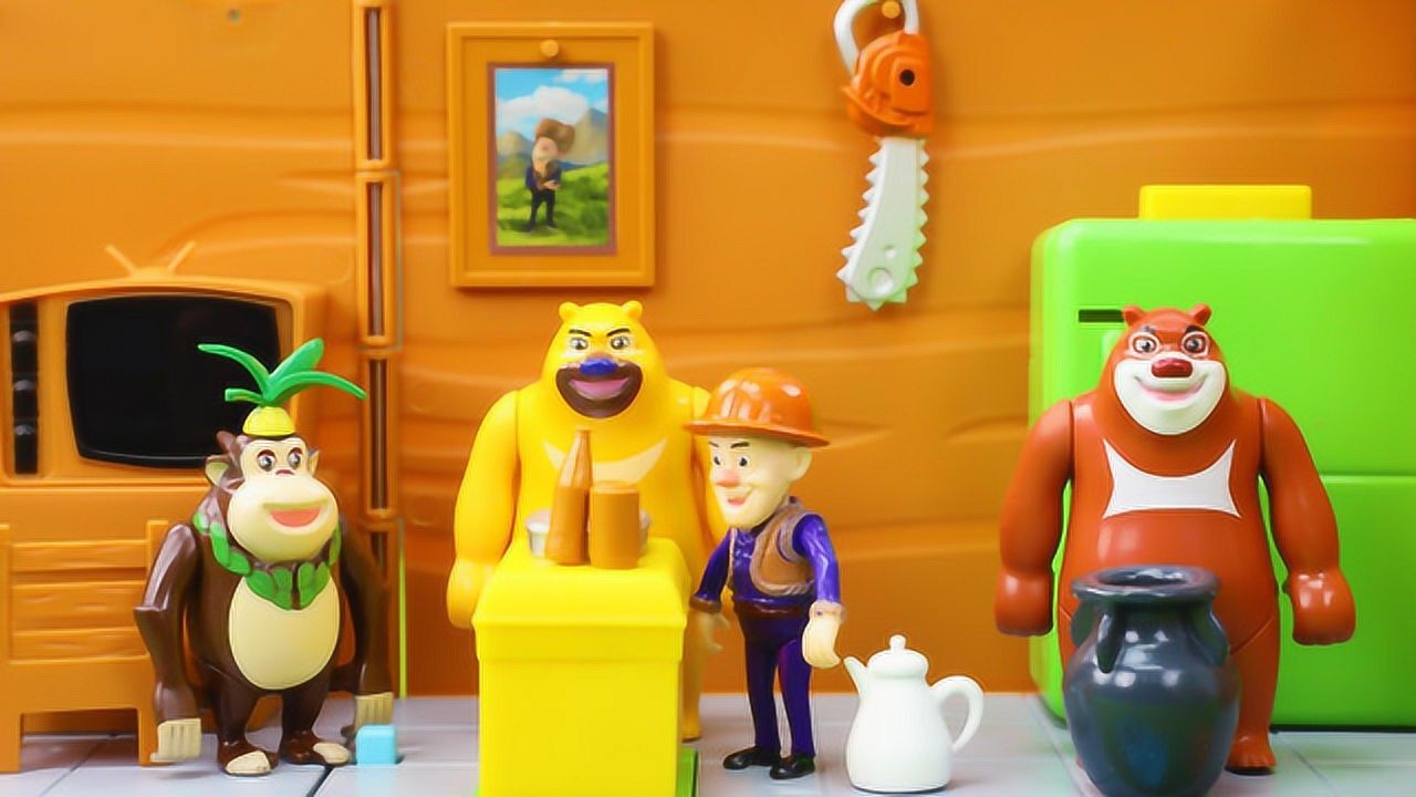 趣味热门玩具2玩具口袋熊出没之光头强的欢乐小屋玩具分享