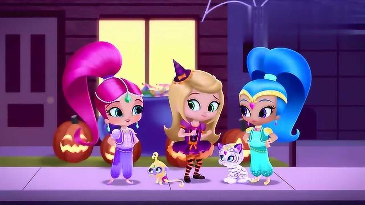 亮亮和晶晶:晶晶找来蜘蛛网,没想到克制住了怪物