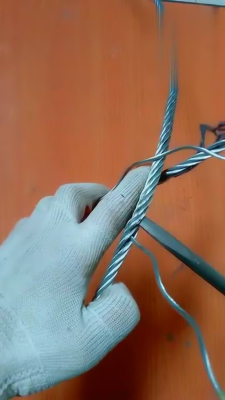 钢丝绳"插接"有技巧:看老师傅是如何插的!_腾讯视频