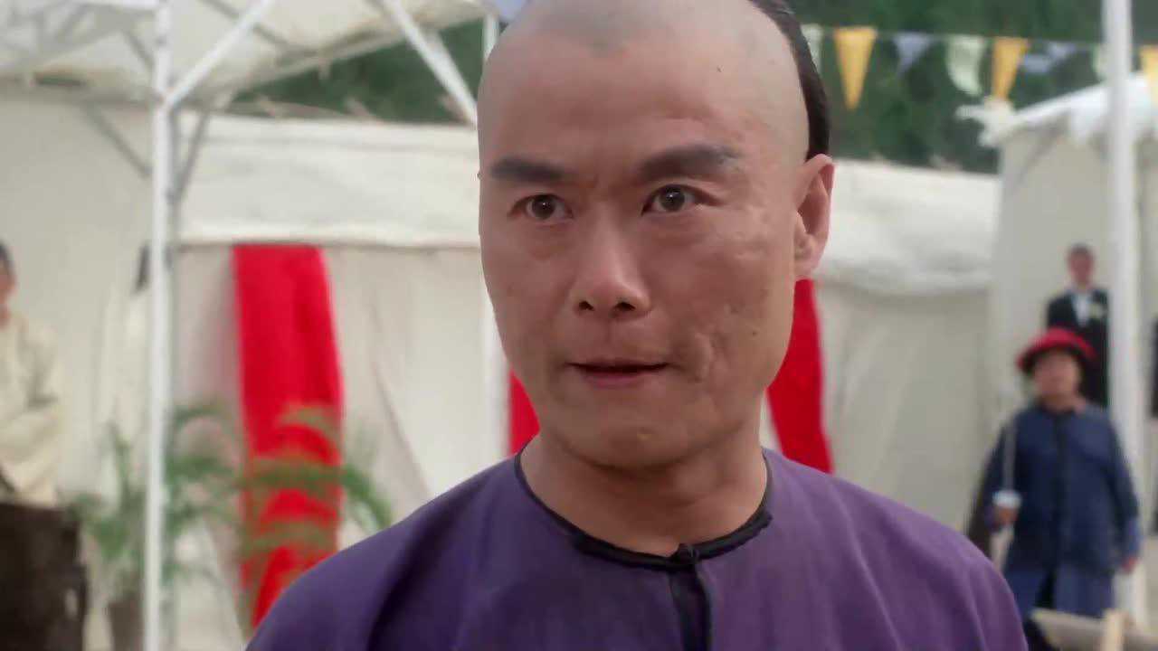 黄飞鸿之铁鸡斗蜈蚣雷一笑看到这样的场景瞬间惊呆了