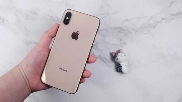 iPhoneXS不到5000?实际上手测评看会不会翻车!