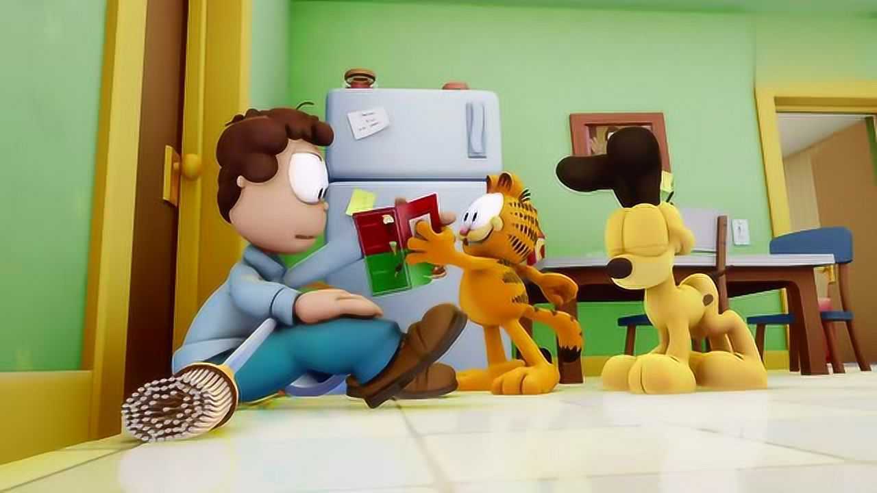 加菲猫和狗狗欧弟,进厨房捣乱老江很麻烦啊