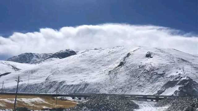 到了羊八井享受地热温泉和蓝天白云雪山的纯净