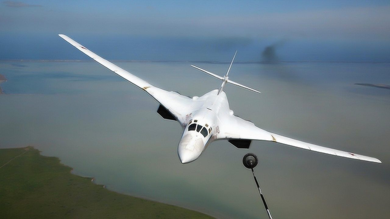 乌克兰白天鹅轰炸机图片
