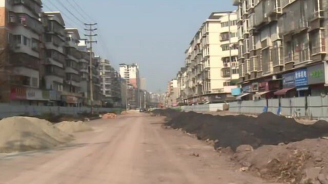 东兴区兴盛路道路改造顺利推进