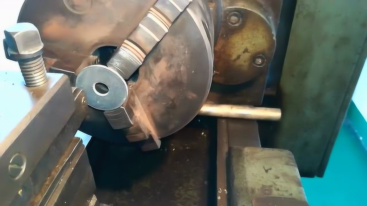 普通车床平面滚花效果真不错