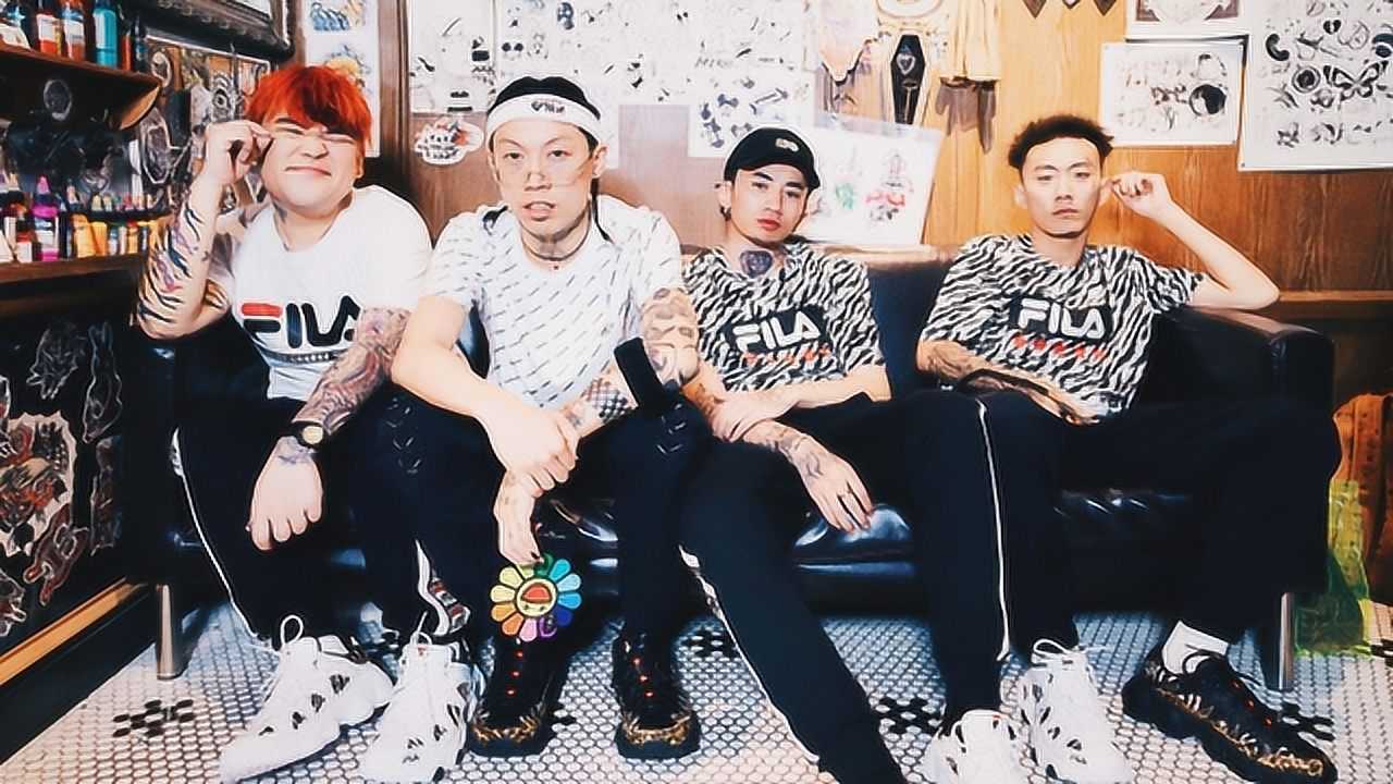 更高兄弟 : 努力做音乐的 rapper 才值得我们尊重