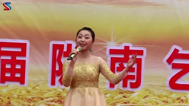 甘肃陇南,西和县乞巧女儿节,一首《节日欢歌》好听