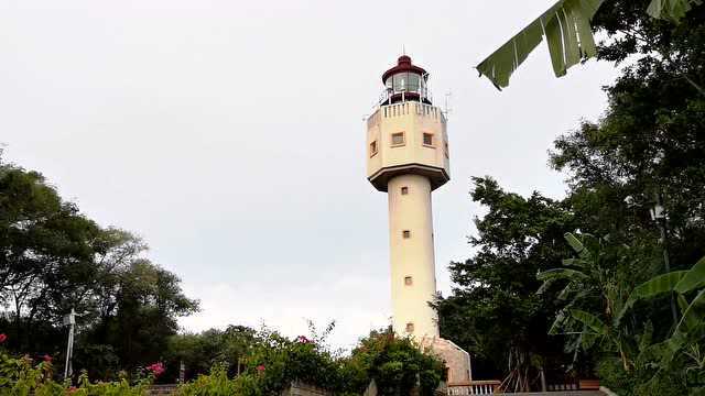 到北海涠洲岛 看标志性建筑:灯塔