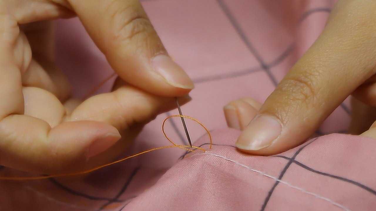 缝衣服收尾不会打结?教你3个窍门,一点线头看不到,快速又牢固