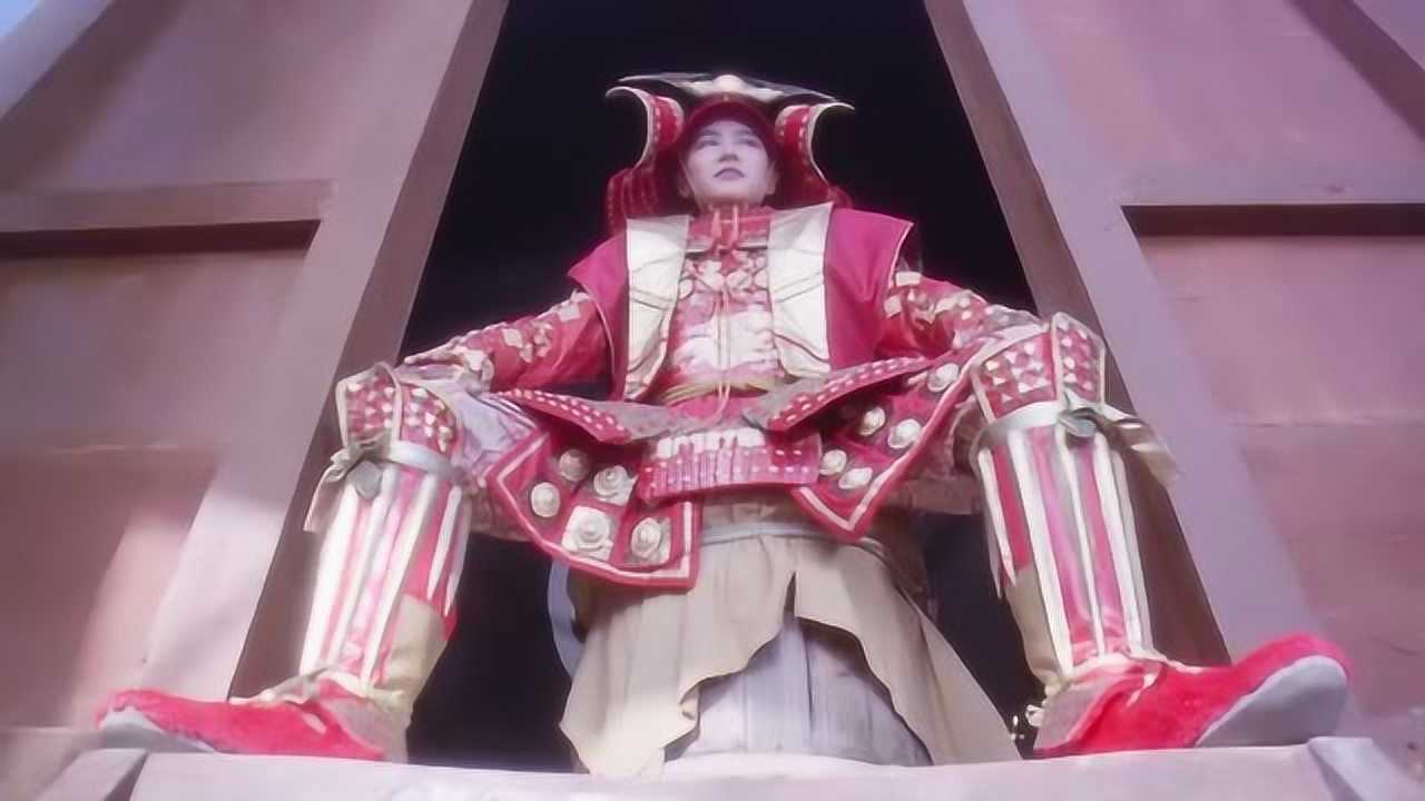 笑傲江湖东方不败重出江湖大战雾隐雷藏生猛无比霸气十足