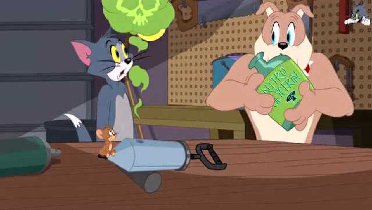 搞笑动漫猫和老鼠方言配音汤姆和杰瑞埋头实验违背科学惨遭失败