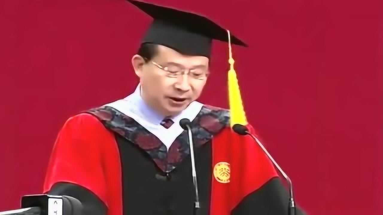 饶毅教授北大毕业演讲第一句直接高能9次被掌声打断