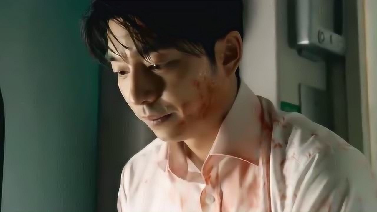 釜山行17列车长联系不到管制室石宇从下属电话里知道了病毒的来源