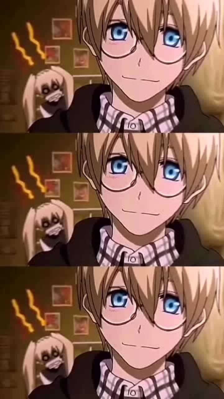 绝望王头发一撩,眼镜一摘,谁都不爱