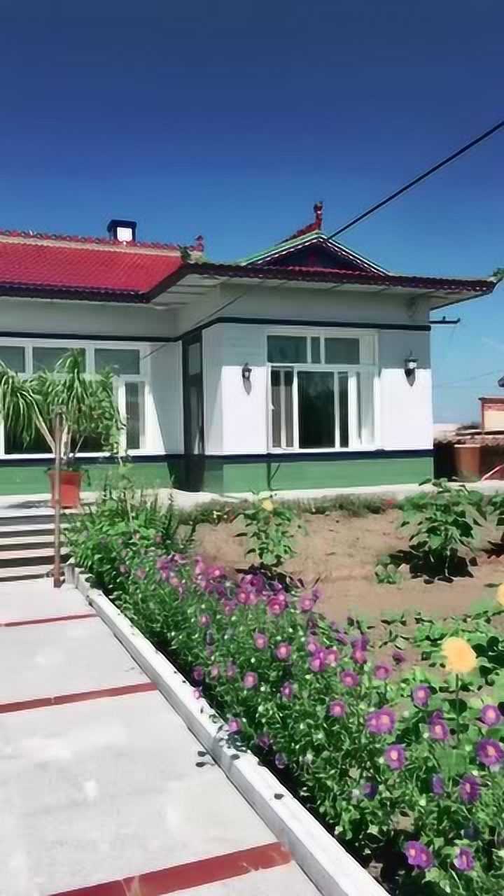 邻居家的农家小院,宽敞明亮,平房整洁大方