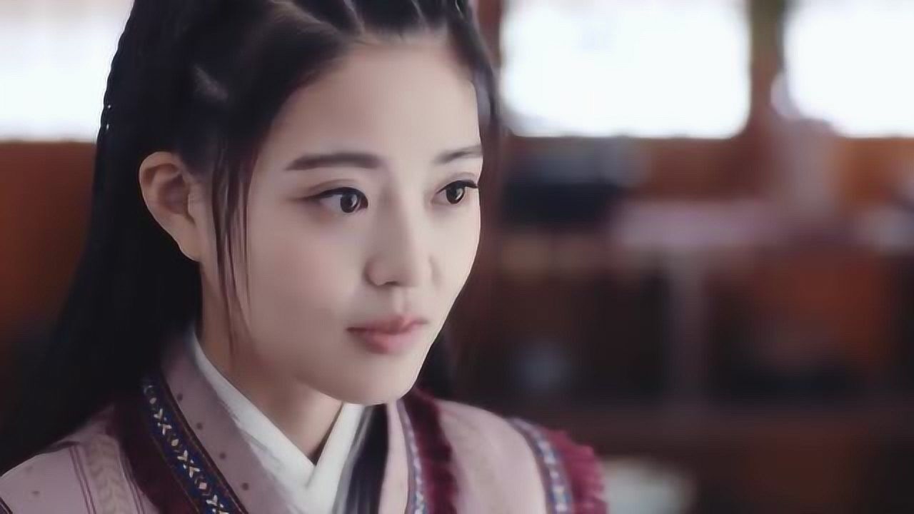 锦绣未央:女汉子君桃换上了裙子,未央立马察觉不妥,君桃害羞了