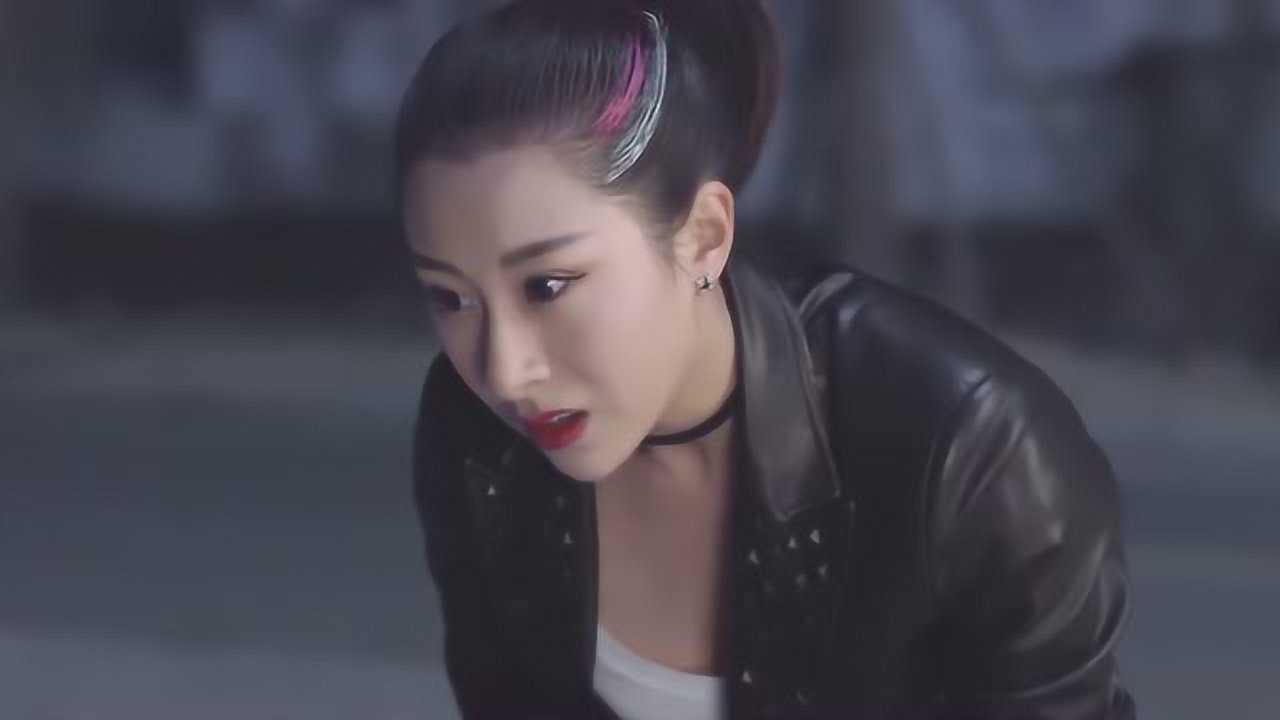 铠甲勇士之神脑危机米娜琦对恩韦是真爱时刻都在他身边